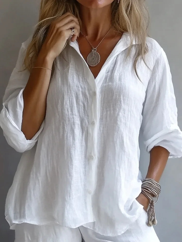 ZURI | Linen blouse with timeless elegance